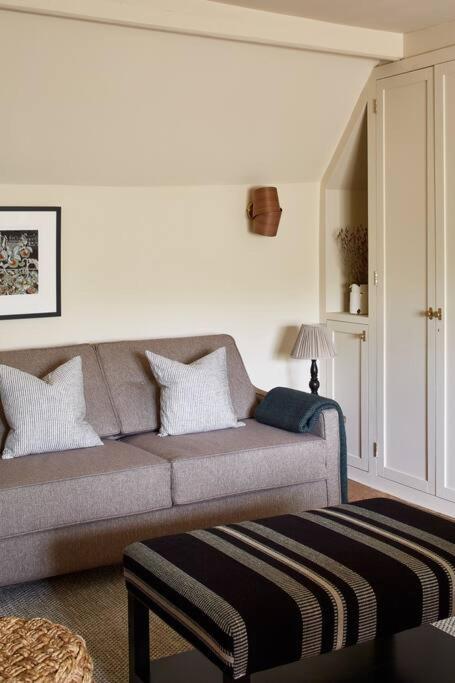 Dawn At The Sun Inn Felmersham, Our Signature Duplex Suite Sharnbrook Exterior photo