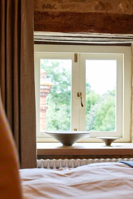 Dawn At The Sun Inn Felmersham, Our Signature Duplex Suite Sharnbrook Exterior photo
